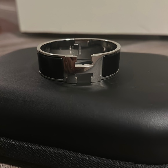 Hermes Clic Clac H bracelet - Picture 1 of 4